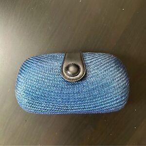 Le SAC Blue Vintage Wicker Coated Woven Purse Crossbody clutch with silver chain